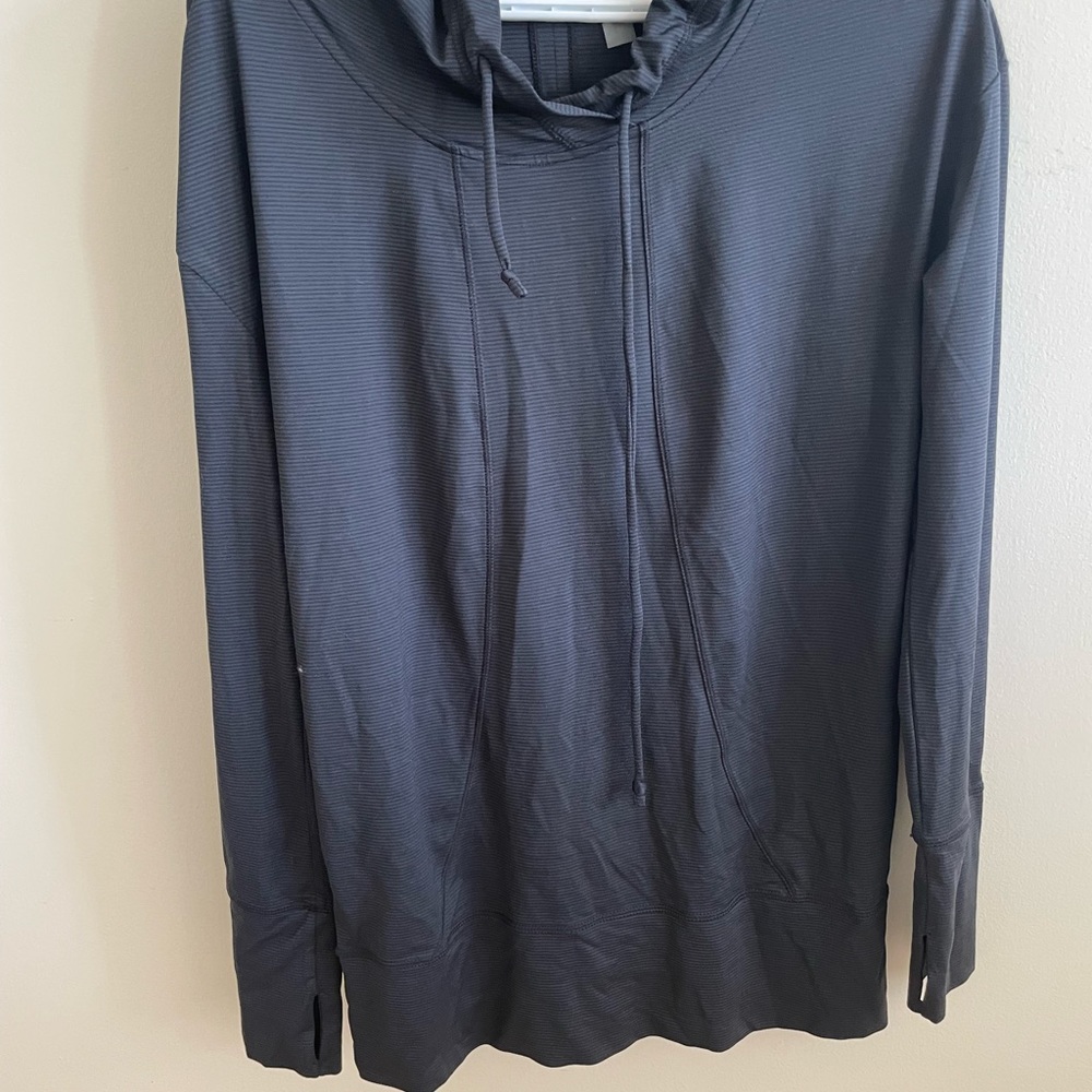 Zella yoga top with open back